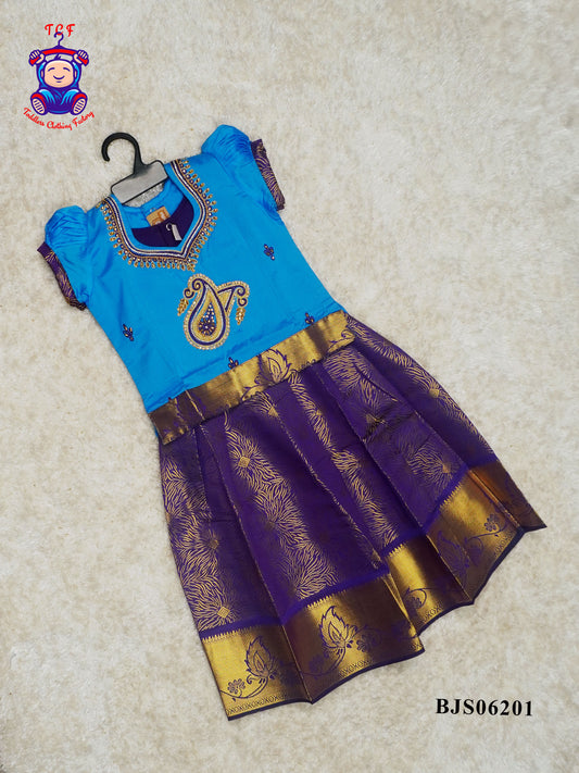 Sky Blue & Violet - Pavadai Sattai