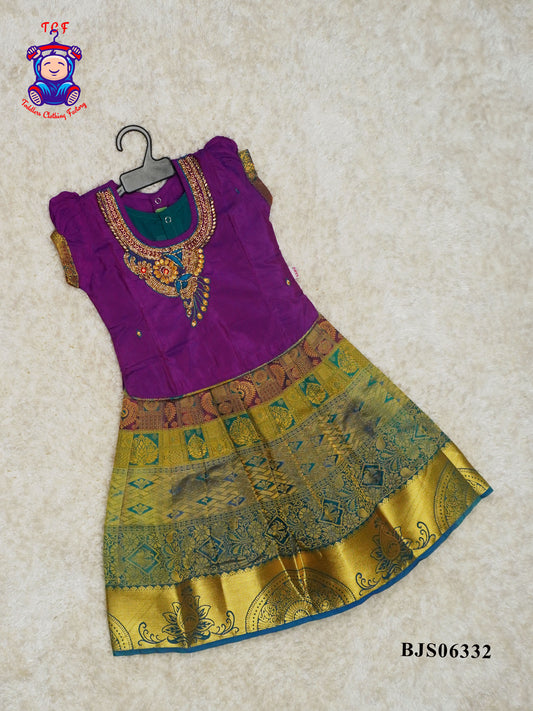 Purple & Green - Pavadai Sattai