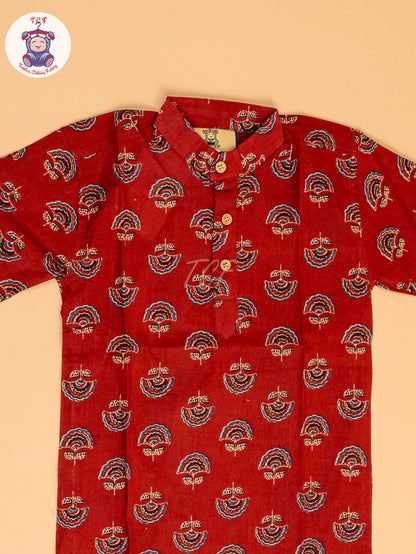 Red - Boys Printed Long  Kurta