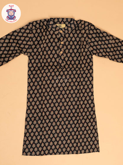 Black & Brown - Boys Printed Long  Kurta