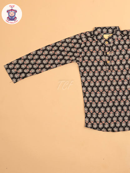 Black & Maroon - Boys Printed Short Kurta