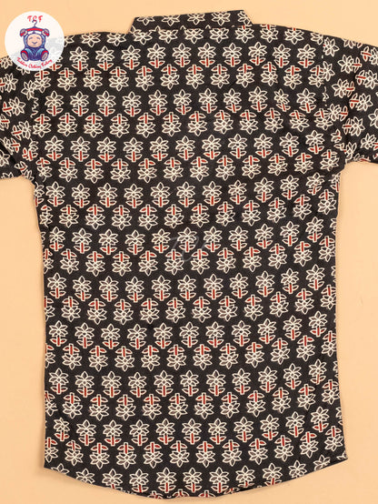 Black & Maroon - Boys Printed Short Kurta