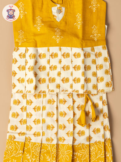 Light Yellow & Cream - Girls Readymade Floral Printed Cotton Pavadai Sattai