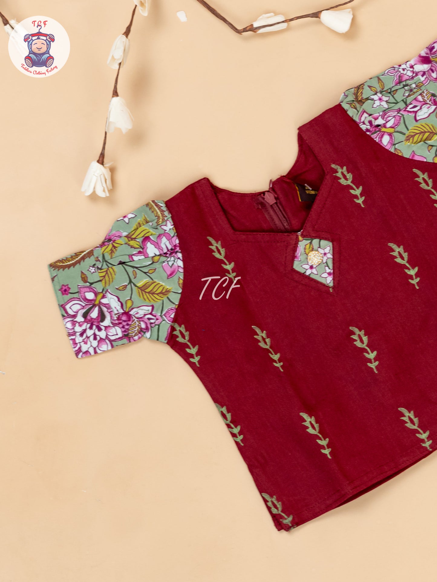Red & Green - Girls Readymade Floral Printed Cotton Pavadai Sattai
