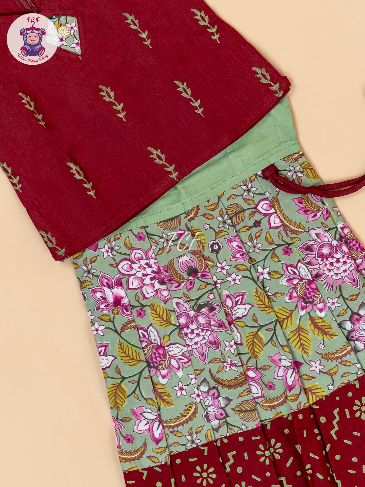 Red & Green - Girls Readymade Floral Printed Cotton Pavadai Sattai