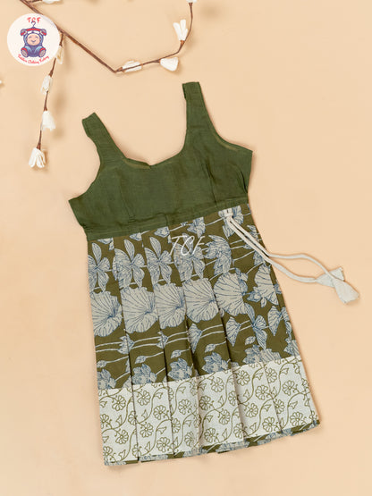 Light Green - Girls Readymade Floral Printed Cotton Pavadai Sattai