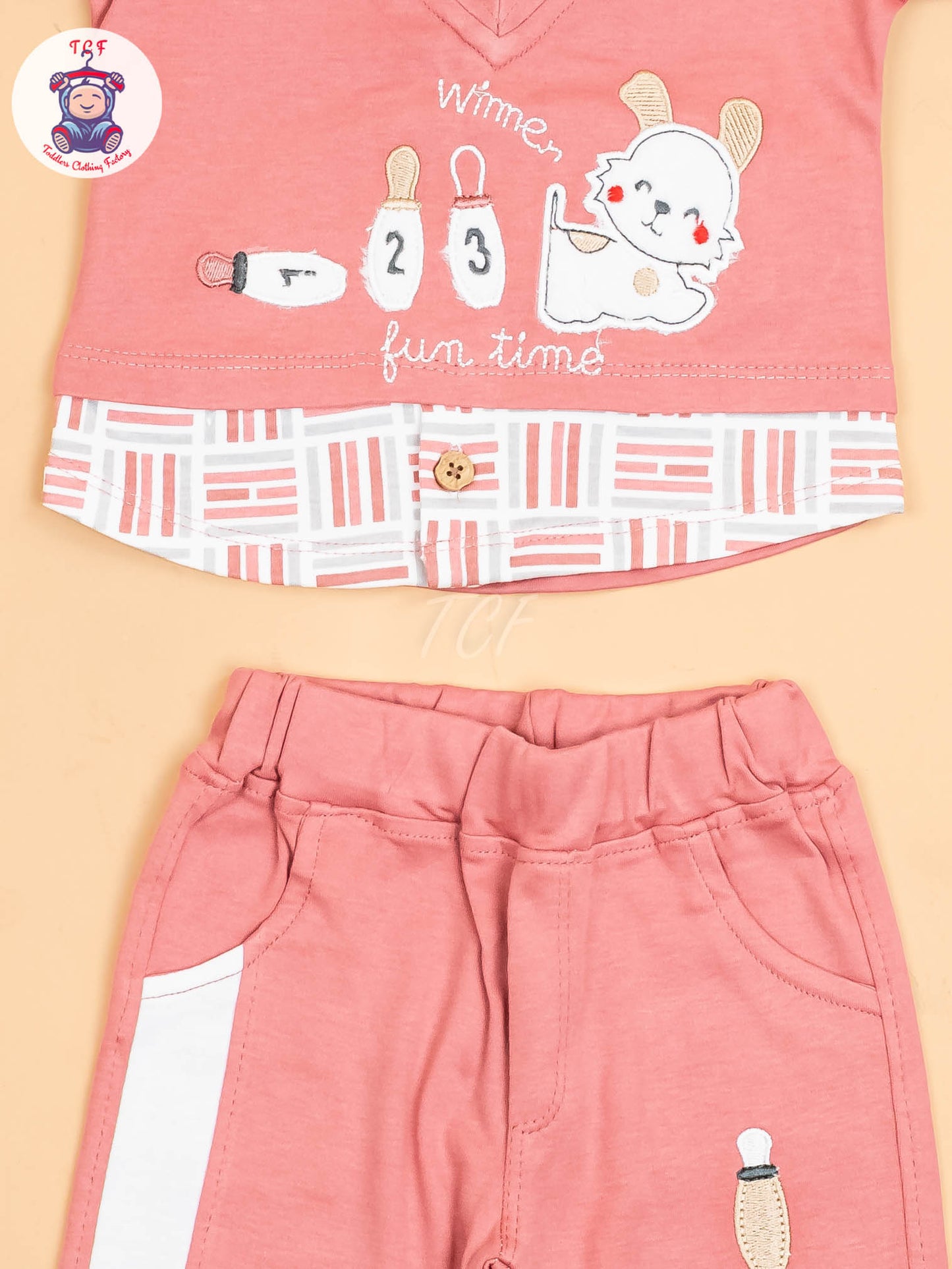 Onion Pink & White - T-Shirts & Shorts
