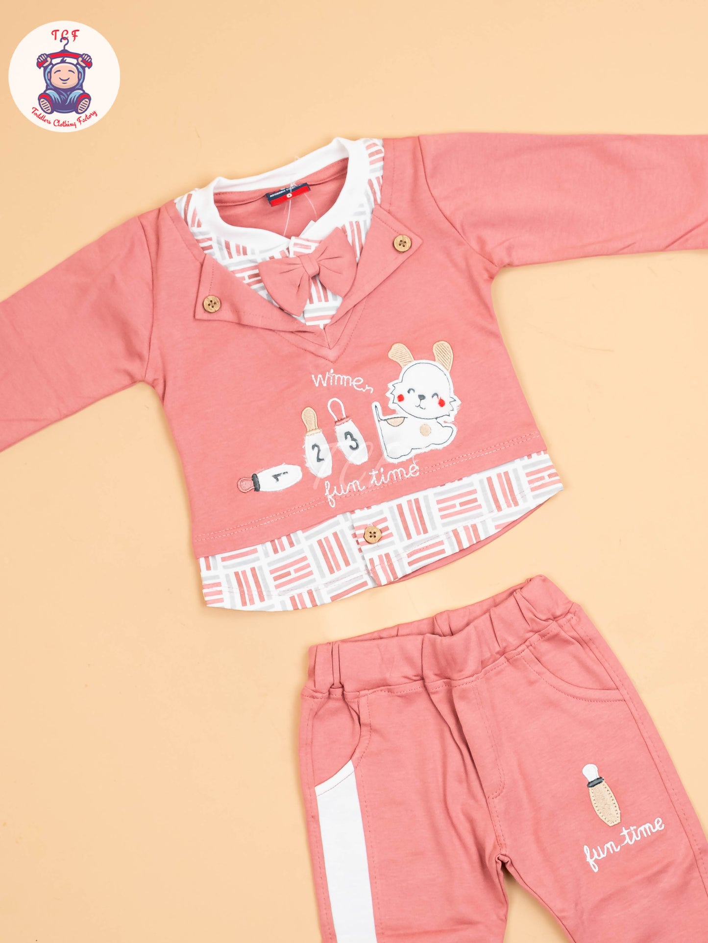 Onion Pink & White - T-Shirts & Shorts