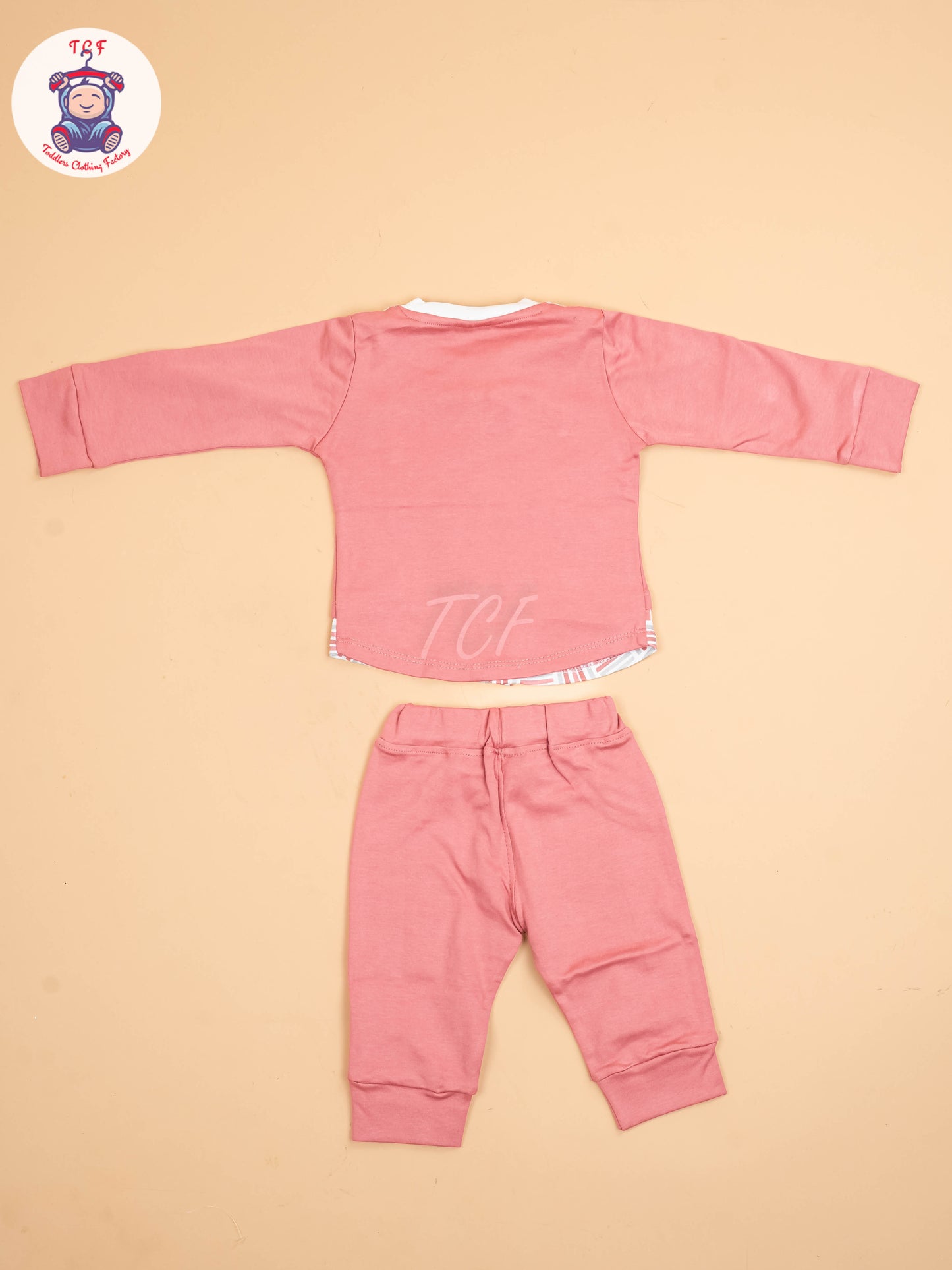 Onion Pink & White - T-Shirts & Shorts