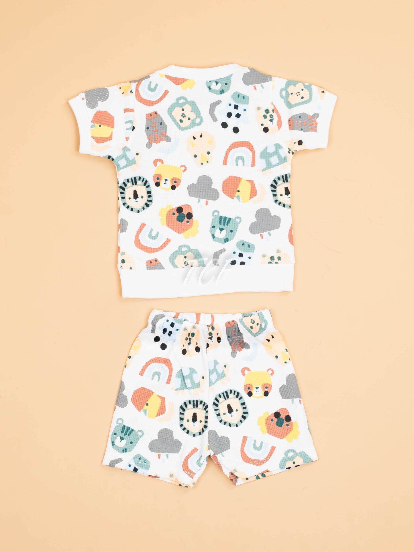 White & Cartoon - T-Shirts & Shorts