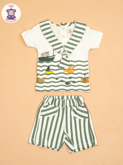 White & Green - T-Shirts & Shorts