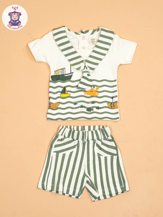 White & Green - T-Shirts & Shorts