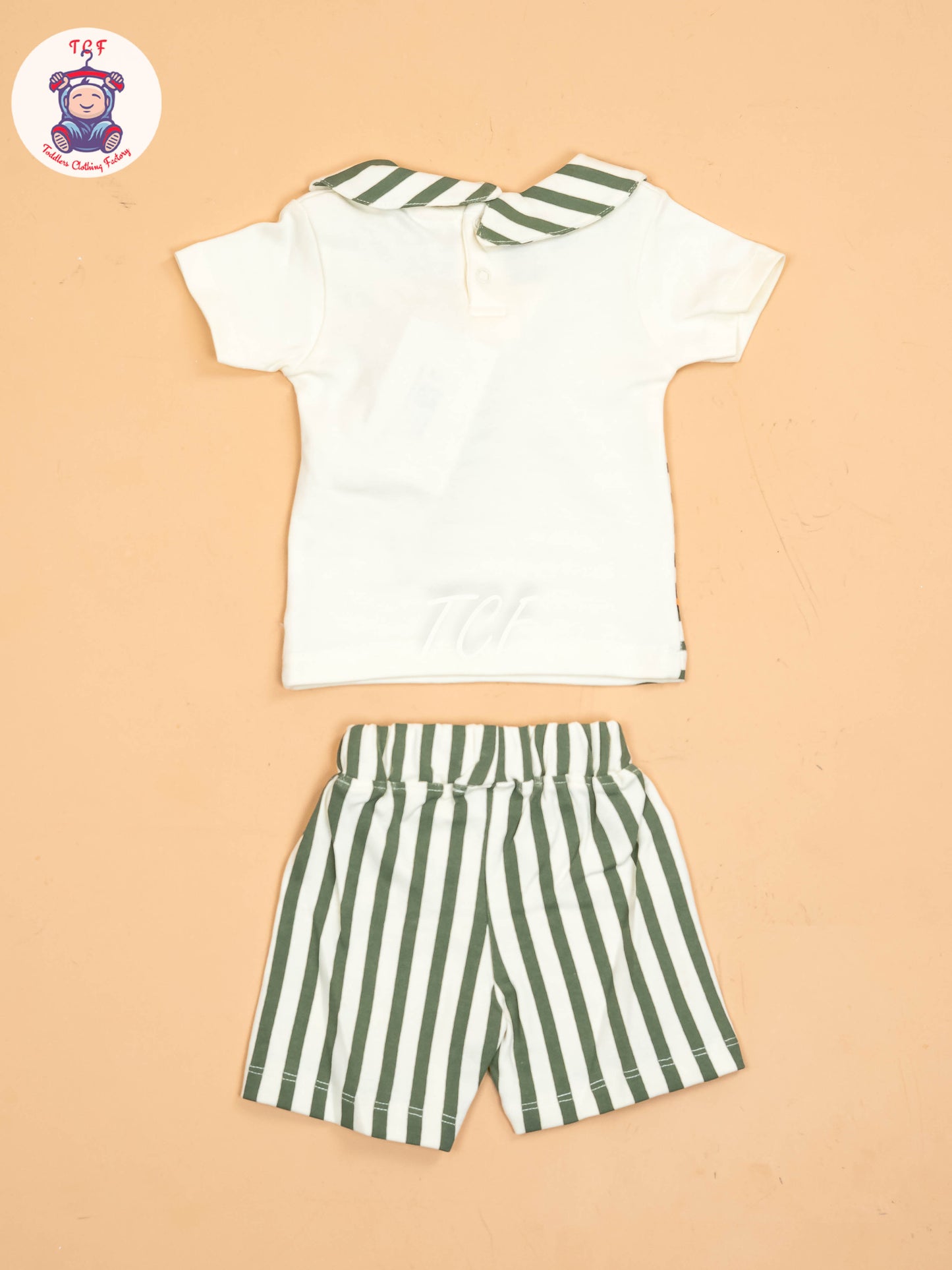 White & Green - T-Shirts & Shorts