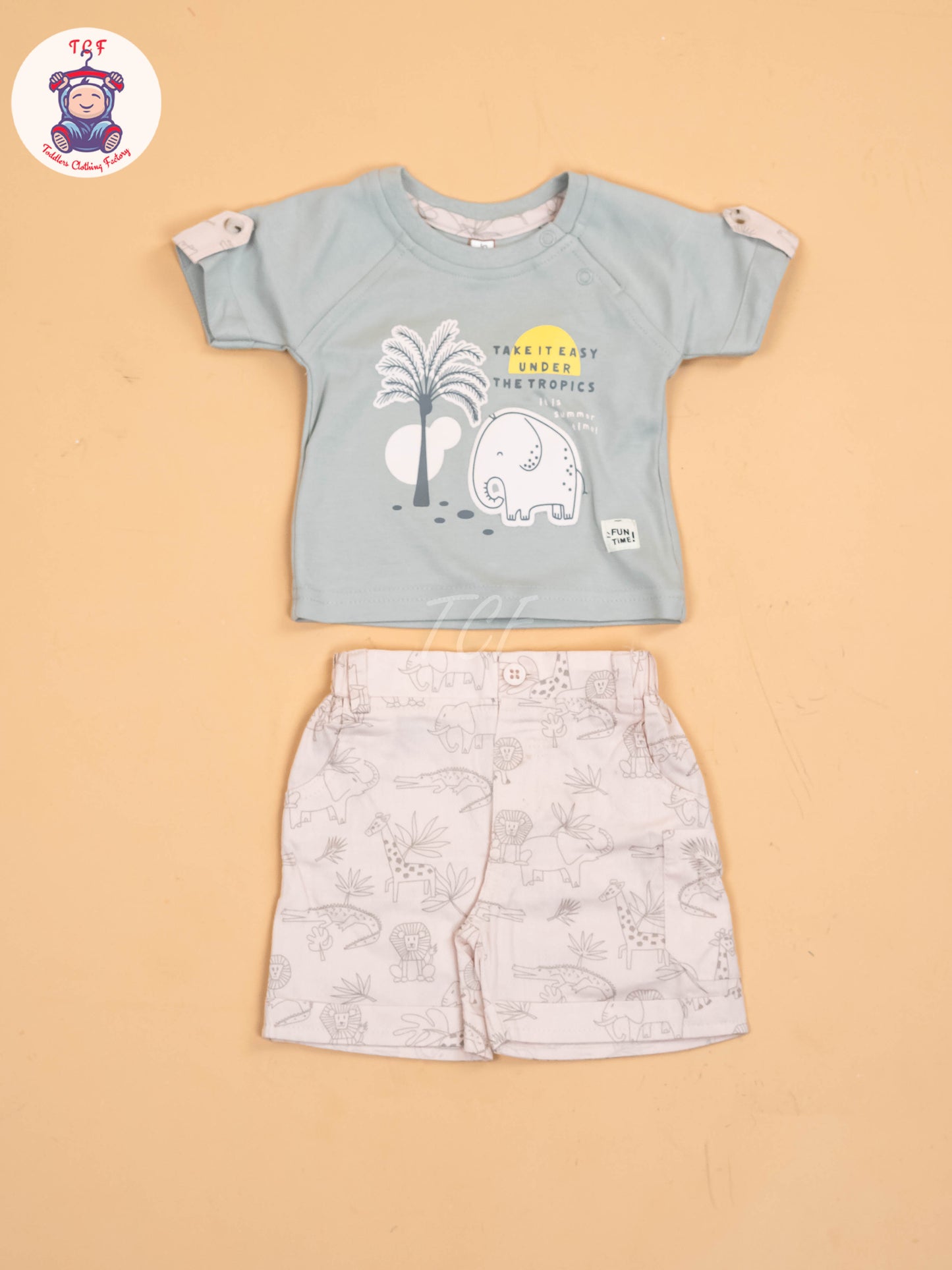 Light Blue & Cream - T-Shirts & Shorts