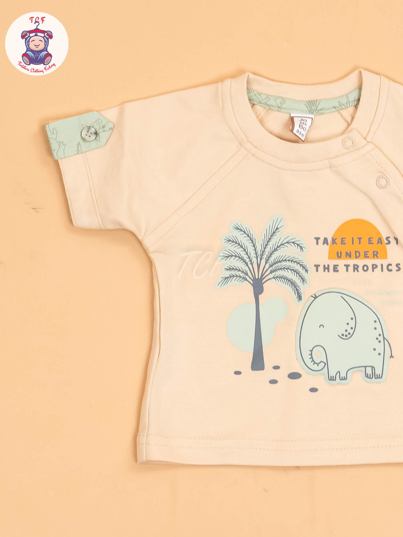 Cream & Light Green- T-Shirts & Shorts
