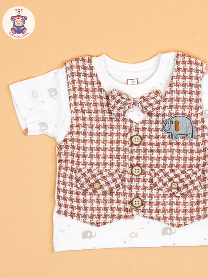 Rust  & White   - T-Shirts & Shorts