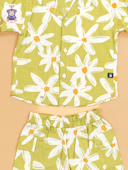 Light Green & White - Boys Floral Printed Shirts & Shorts