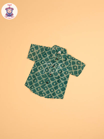 Green & Beige - Boys Readymade Bhatik Shirts