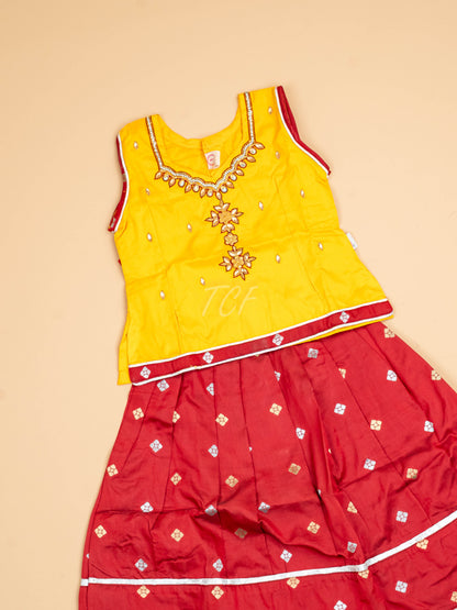 Yellow & Maroon - Pavadai Sattai