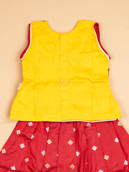 Yellow & Maroon - Pavadai Sattai