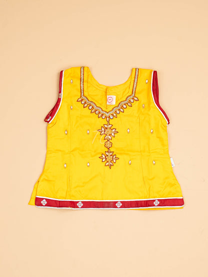 Yellow & Maroon - Pavadai Sattai