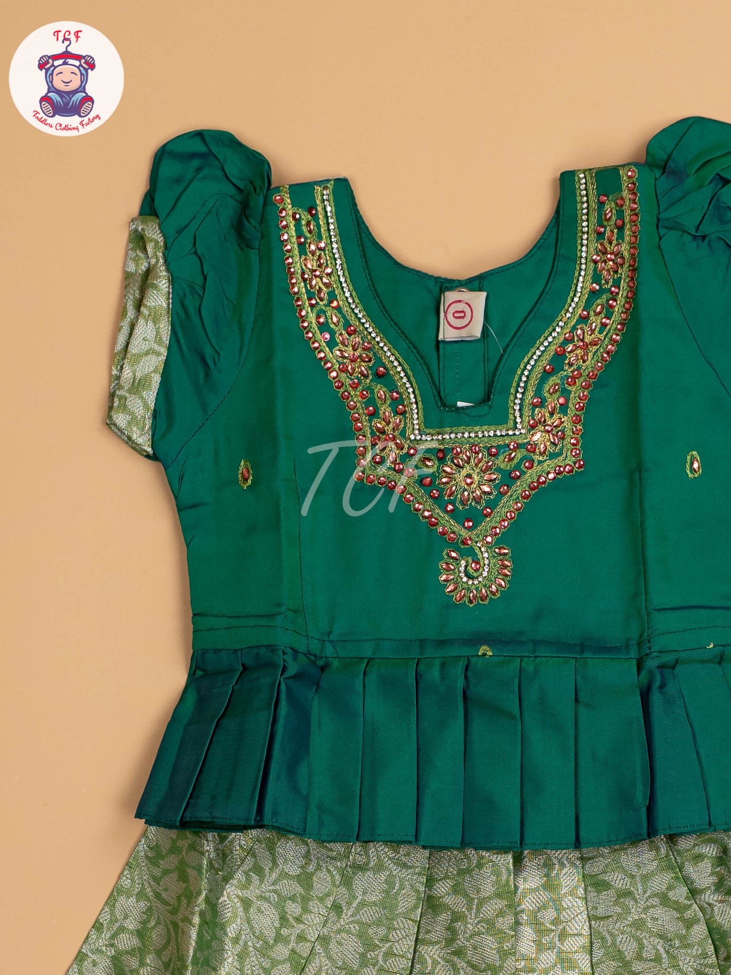 Green - Pavadai Sattai
