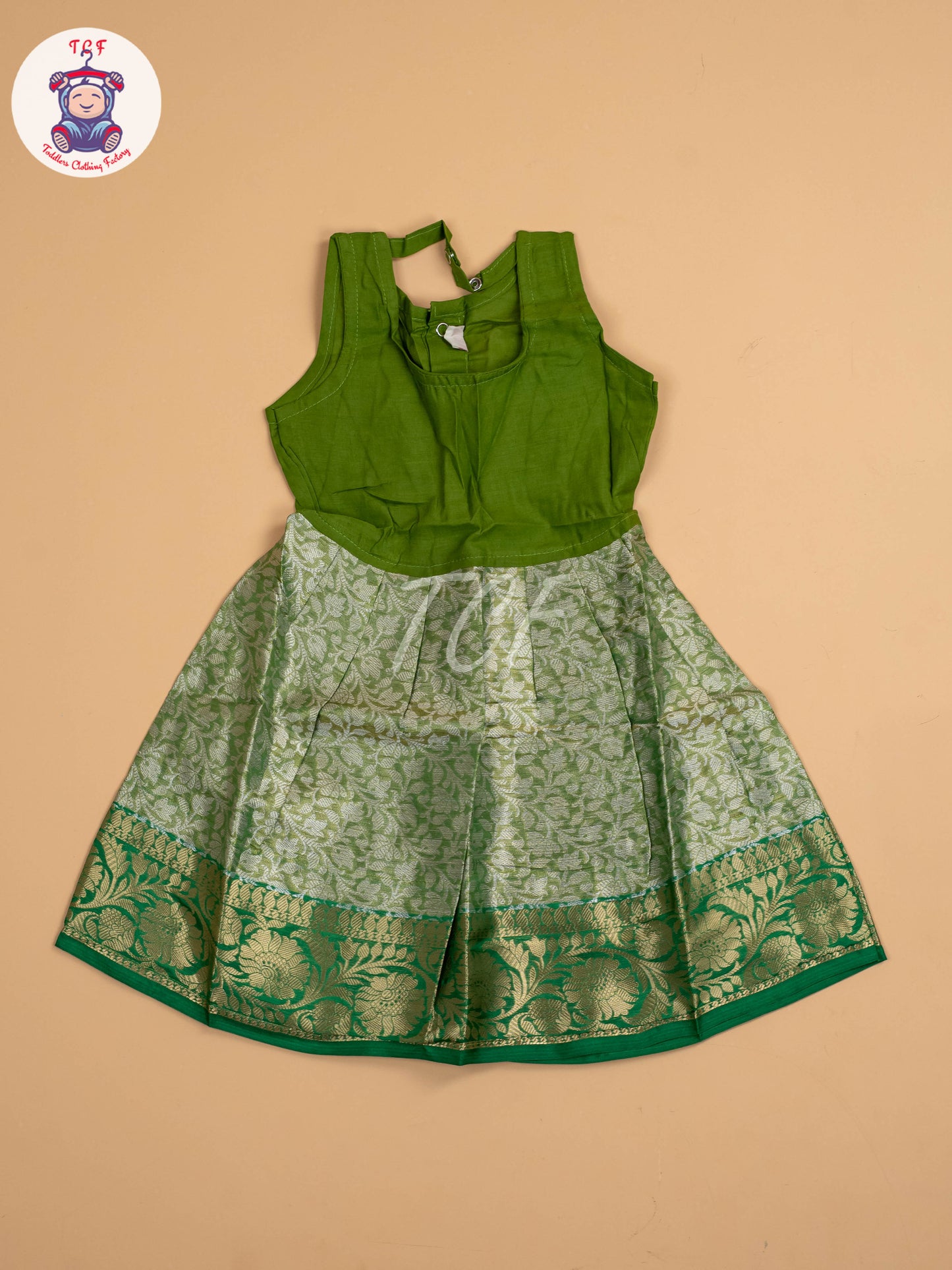 Green - Pavadai Sattai