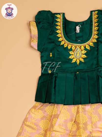 Green & Yellow - Pavadai Sattai