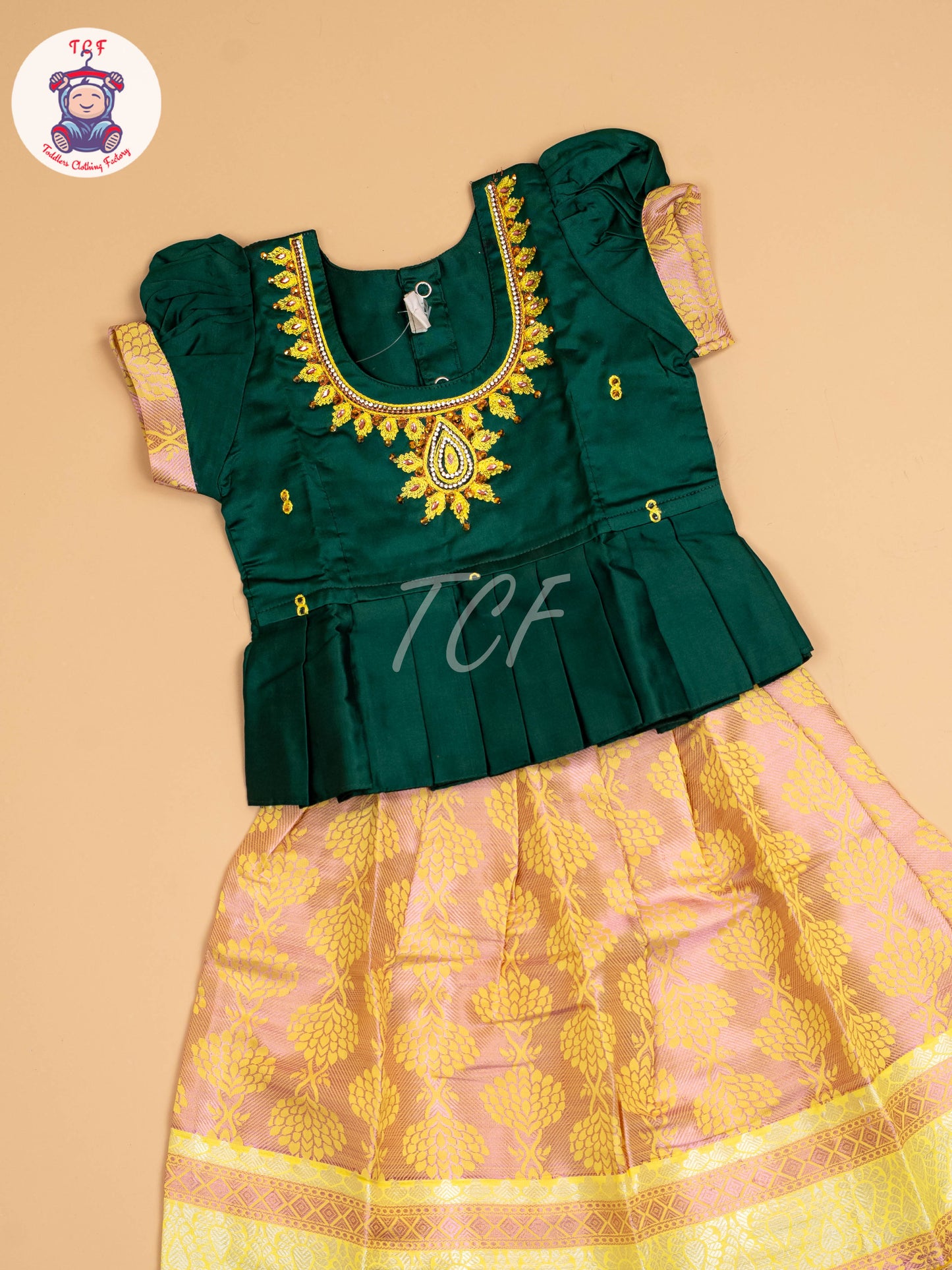 Green & Yellow - Pavadai Sattai