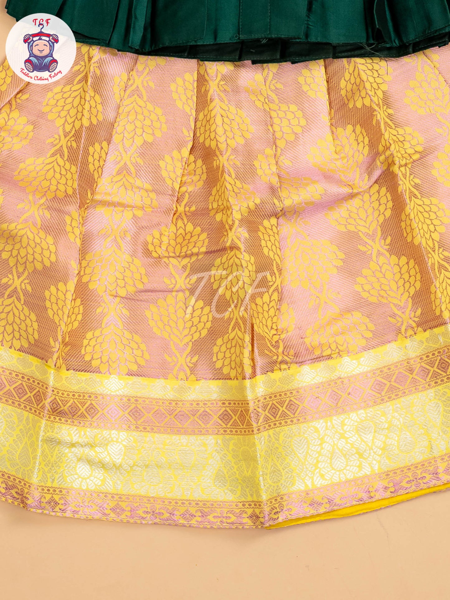Green & Yellow - Pavadai Sattai