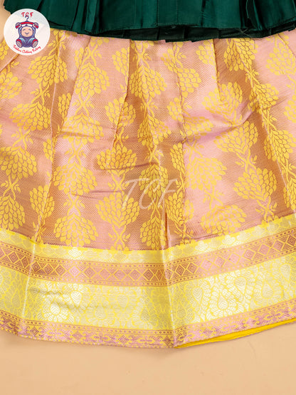 Green & Yellow - Pavadai Sattai