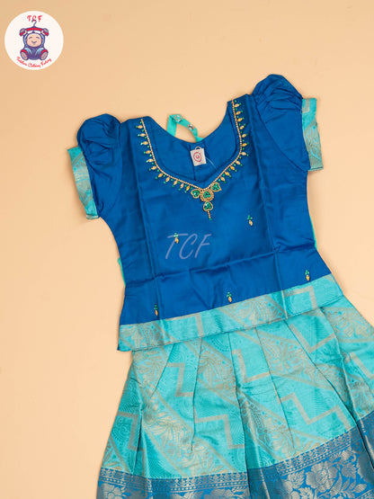 Blue & Teal Green - Pavadai Sattai