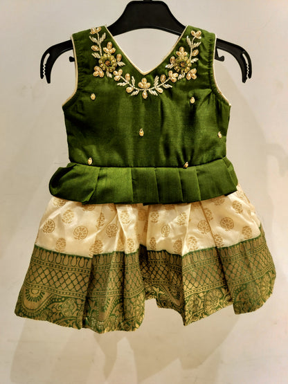 Green & Cream - Kids Readymade Frocks