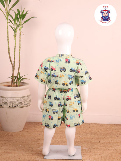 Green - Printed Pan Collor Neck Shirt With Shorts