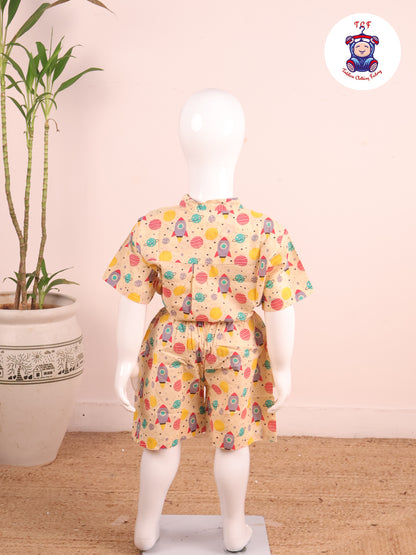 Cream - Printed Pan Collor Neck Shirt With Shorts