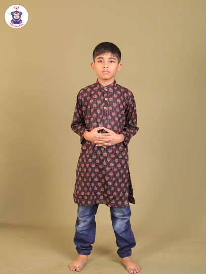 Black & Maroon - Boys Printed Long Kurta