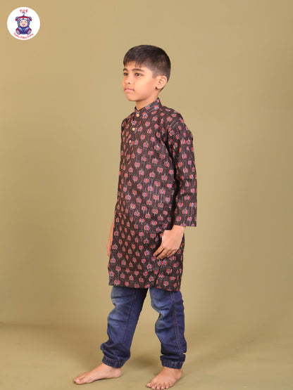 Black & Maroon - Boys Printed Long Kurta