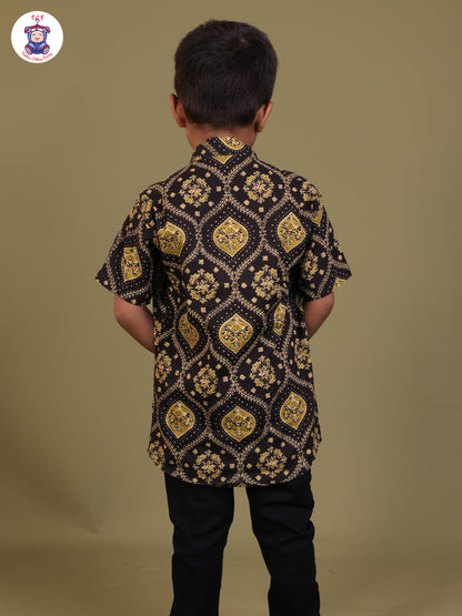 Black & Green - Boys Printed Short Kurta