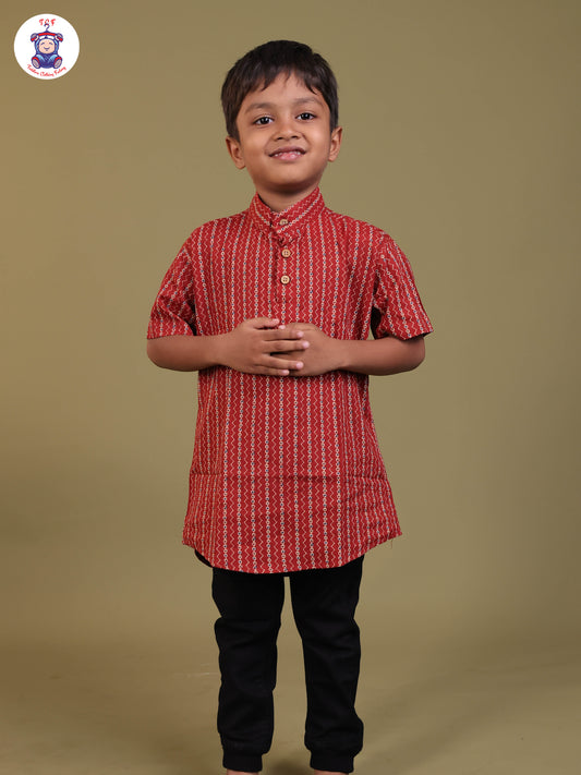Maroon - Boys Printed Short Kurta