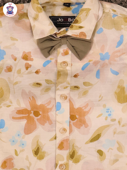 White Floral & Green  Half Sleeves Shirts & Shorts Set With Suspender & Bow