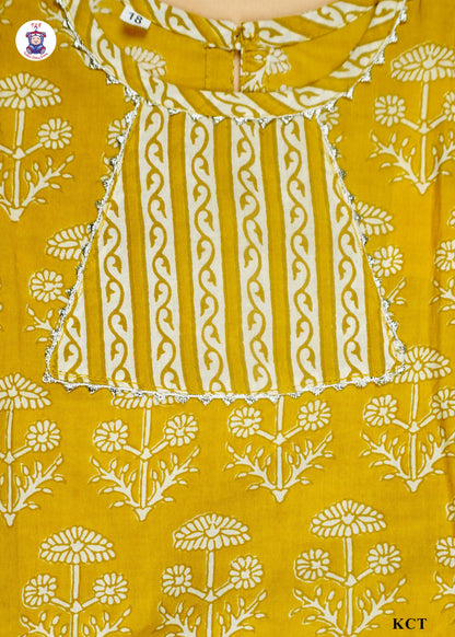 True Yellow - Printed Straight Kurti Set with Dupatta