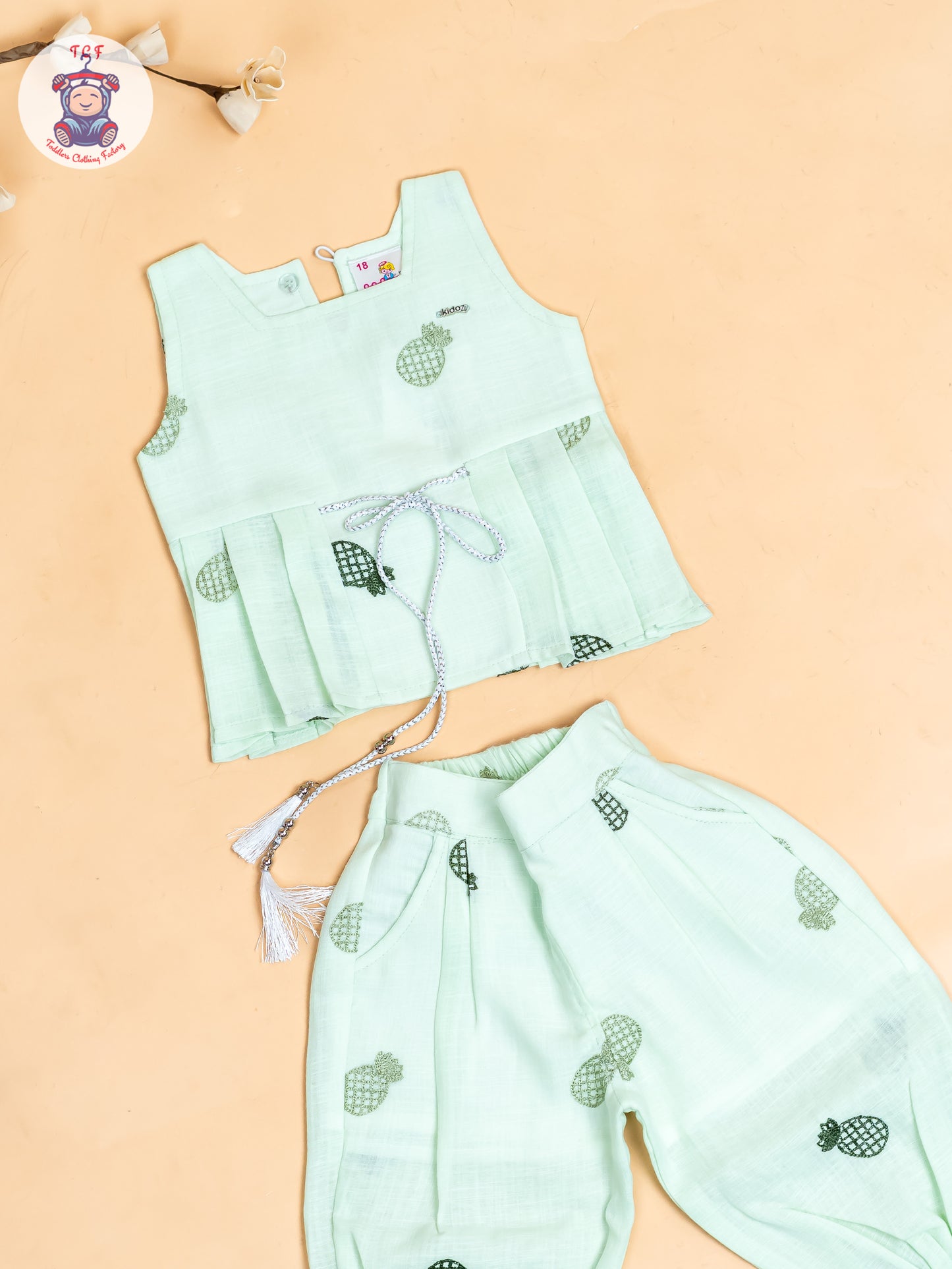 Pista Green - Girls Pine Apple Printed Top & Ballon Pant