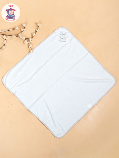 White & Cream - Unisex Gift Hamper
