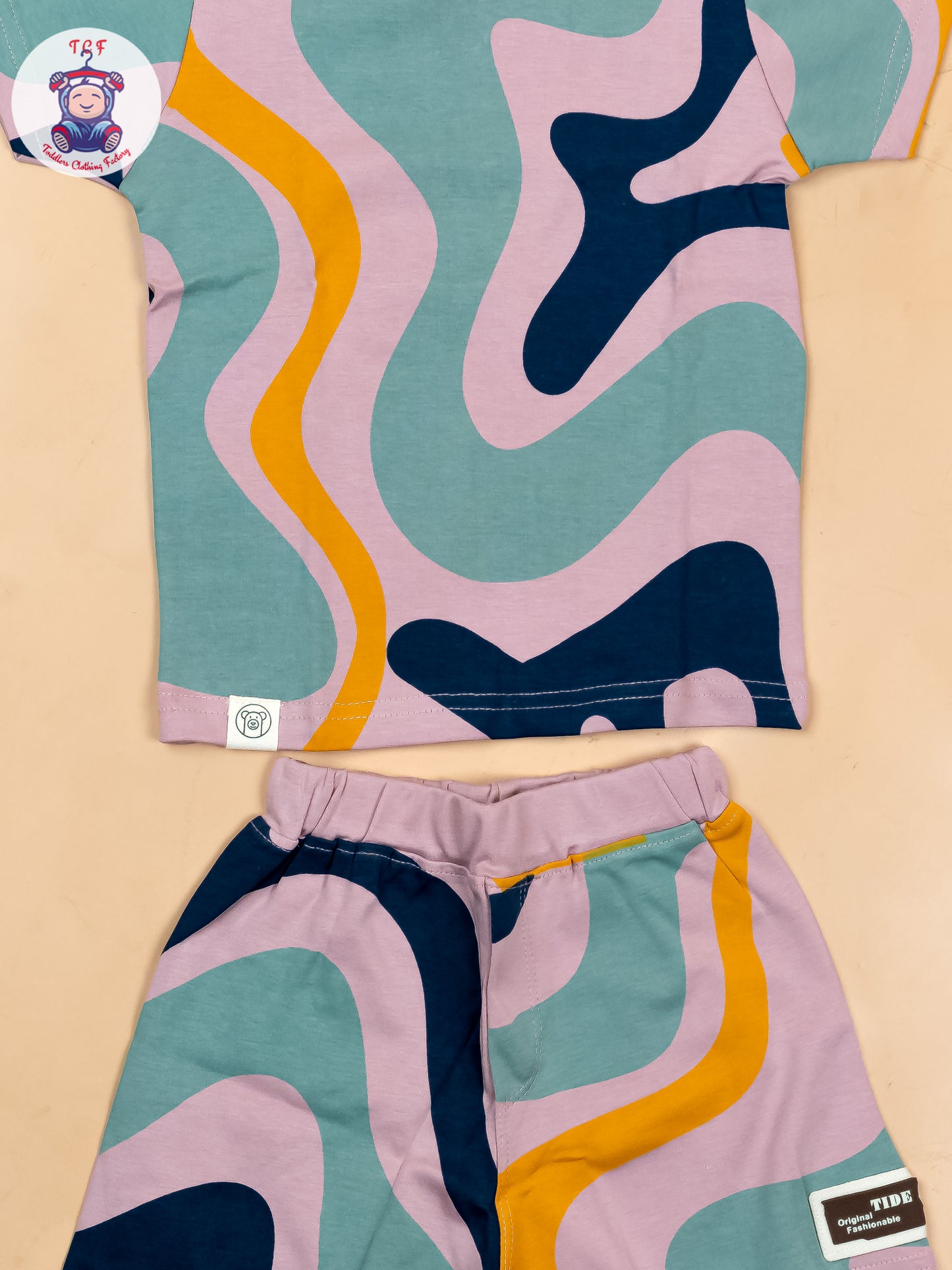 Onion Pink & Green With Blue - T-Shirts & Shorts