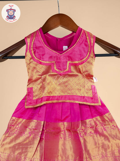 Girls Readymade Pure Pattu Pavadai Sattai