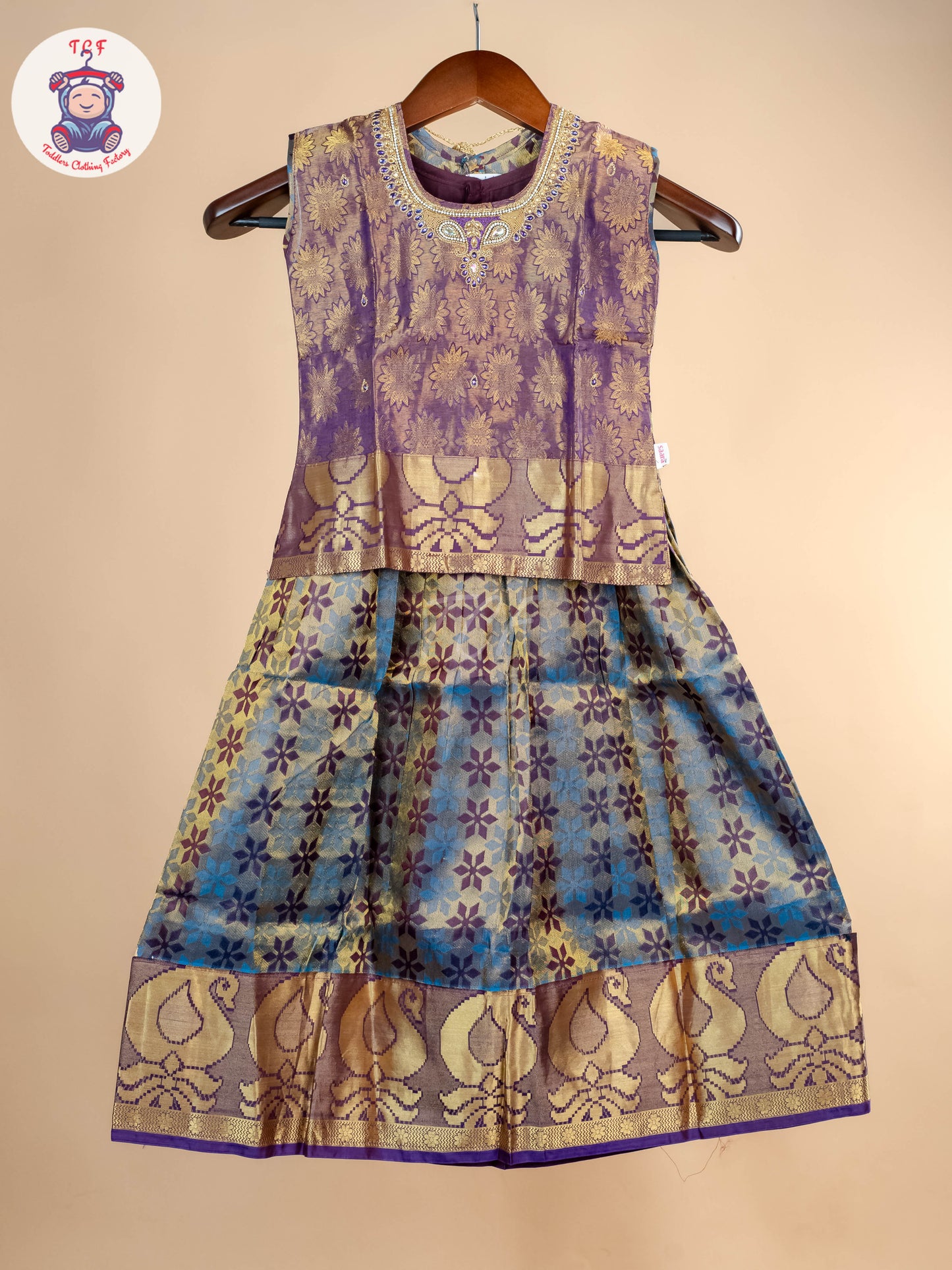 Girls Readymade Pure Pattu Pavadai Sattai