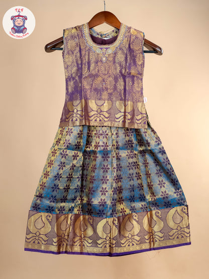 Girls Readymade Pure Pattu Pavadai Sattai