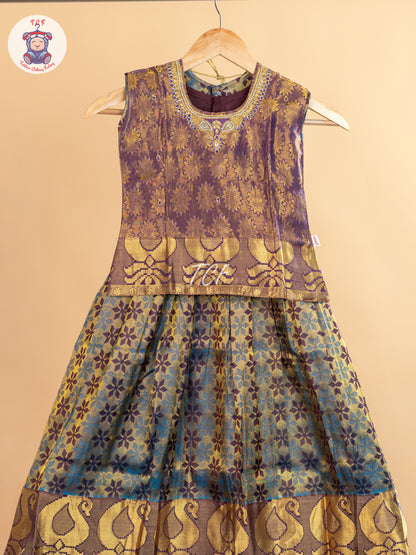 Girls Readymade Pure Pattu Pavadai Sattai