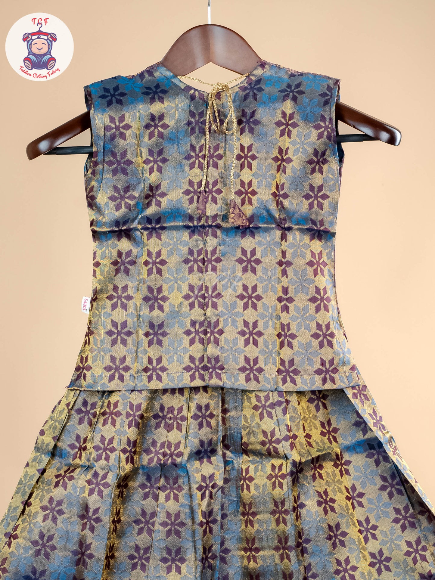 Girls Readymade Pure Pattu Pavadai Sattai