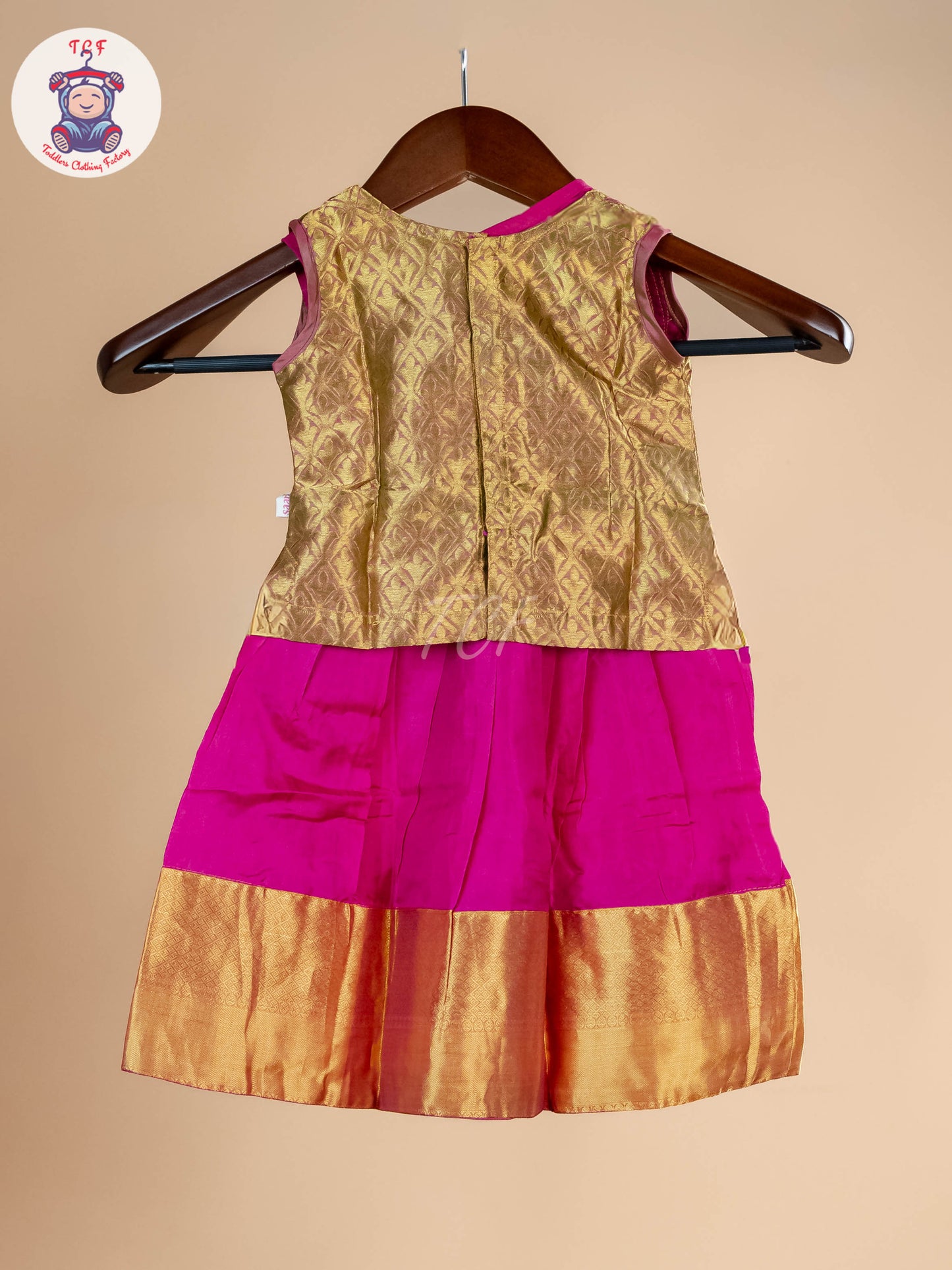 Girls Readymade Pure Pattu Pavadai Sattai